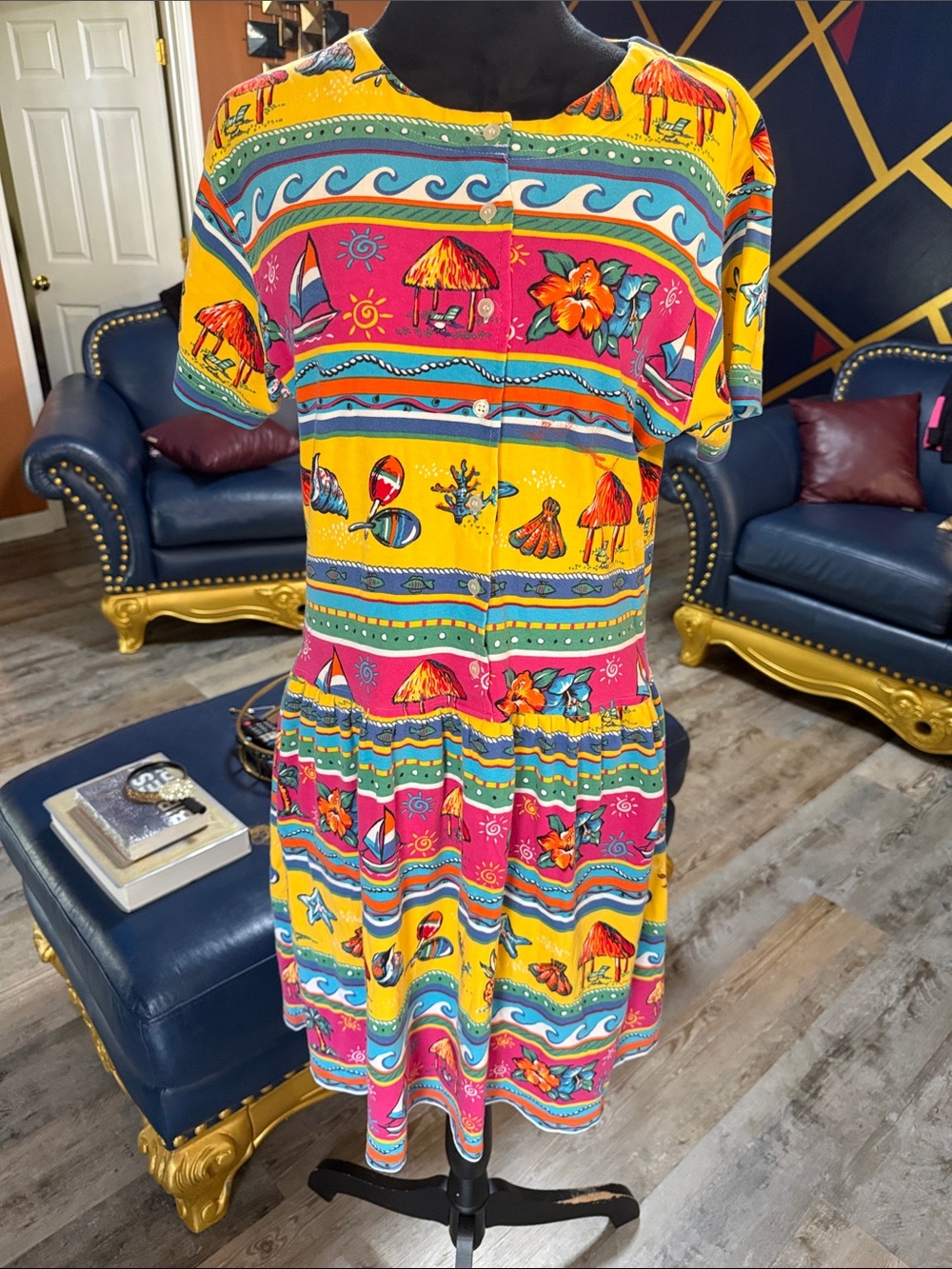 Vintage Bechamel Vibrant Tropical Print Button-Front Summer Dress